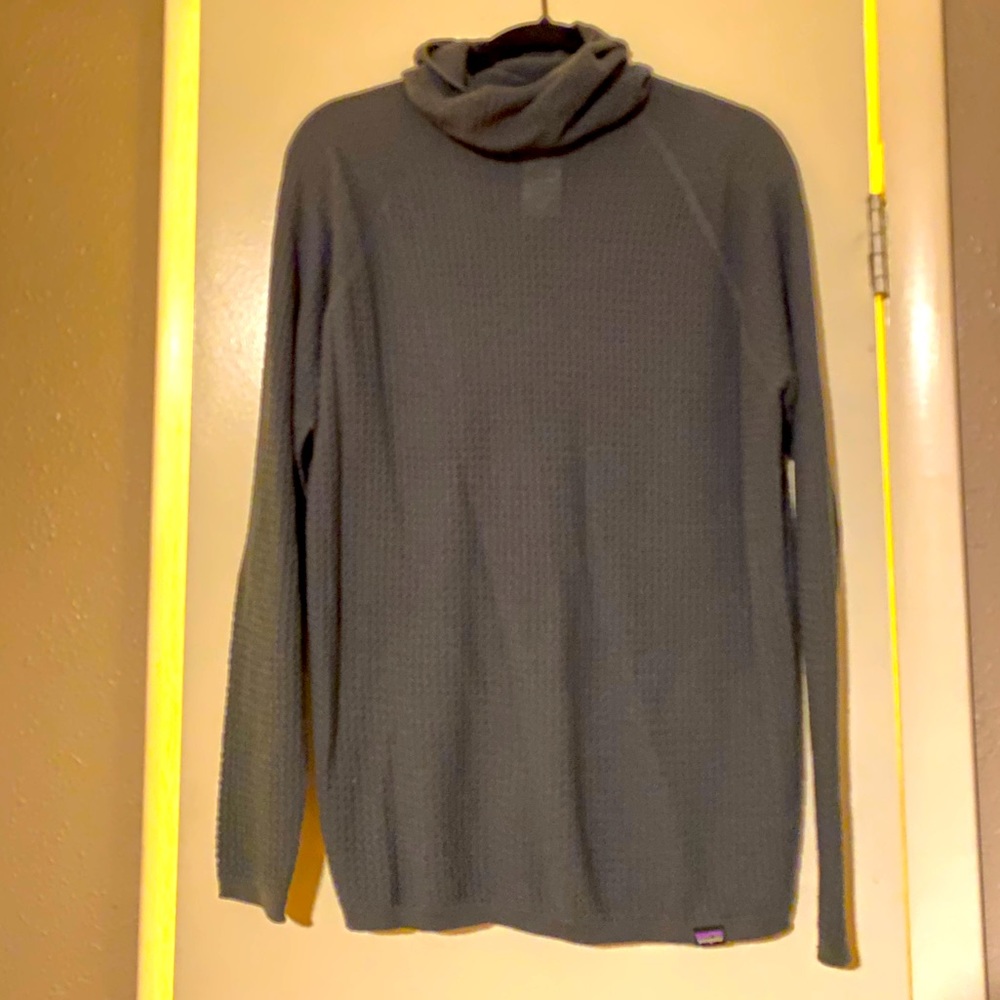 Light cable knit hoodie